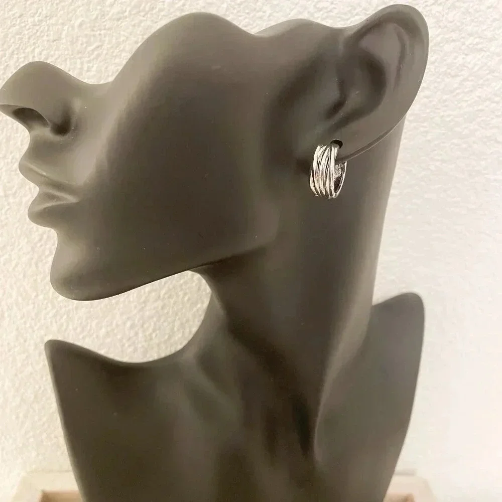 925 Sterling Silver Huggie Earrings Small Hoops Chunky Layer Thick Huggies - Picture 4 of 6